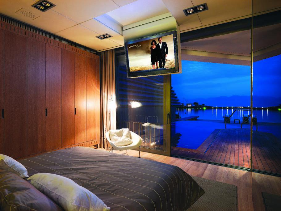 YACHTING VILLA WATERFRONT WITH PRIVATE POOL - BEDROOM
