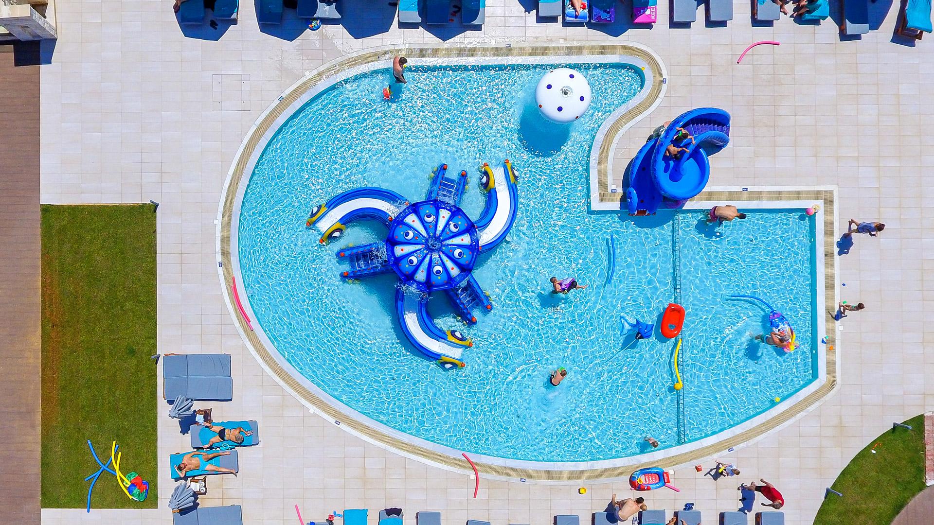 Solimare kids pool